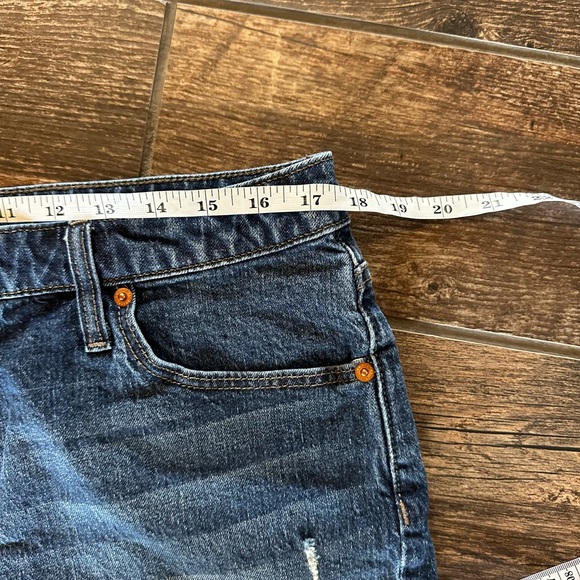 Universal Thread Dark Blue Jean Shorts - Picture 5 of 6